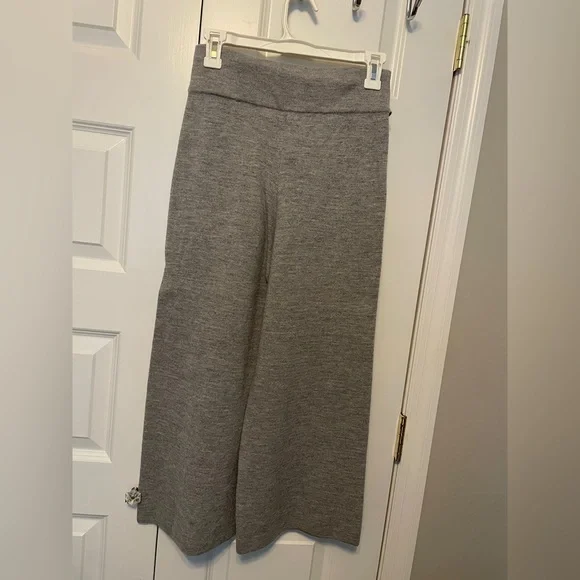 Club Monaco, small, cropped knit pants - Picture 4 of 4